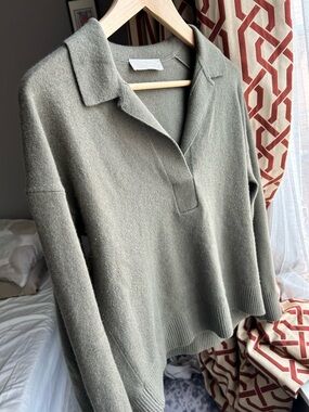 Everlane Cashmere Polo Sweater in Small